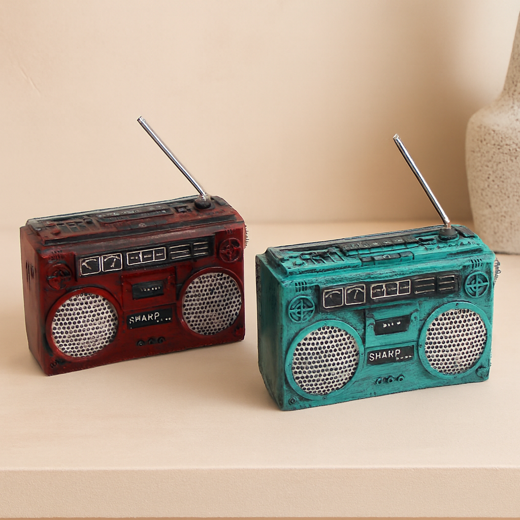 Vintage Radyo Dekoratif Reçine Kumbara 17x17x5.5 cm